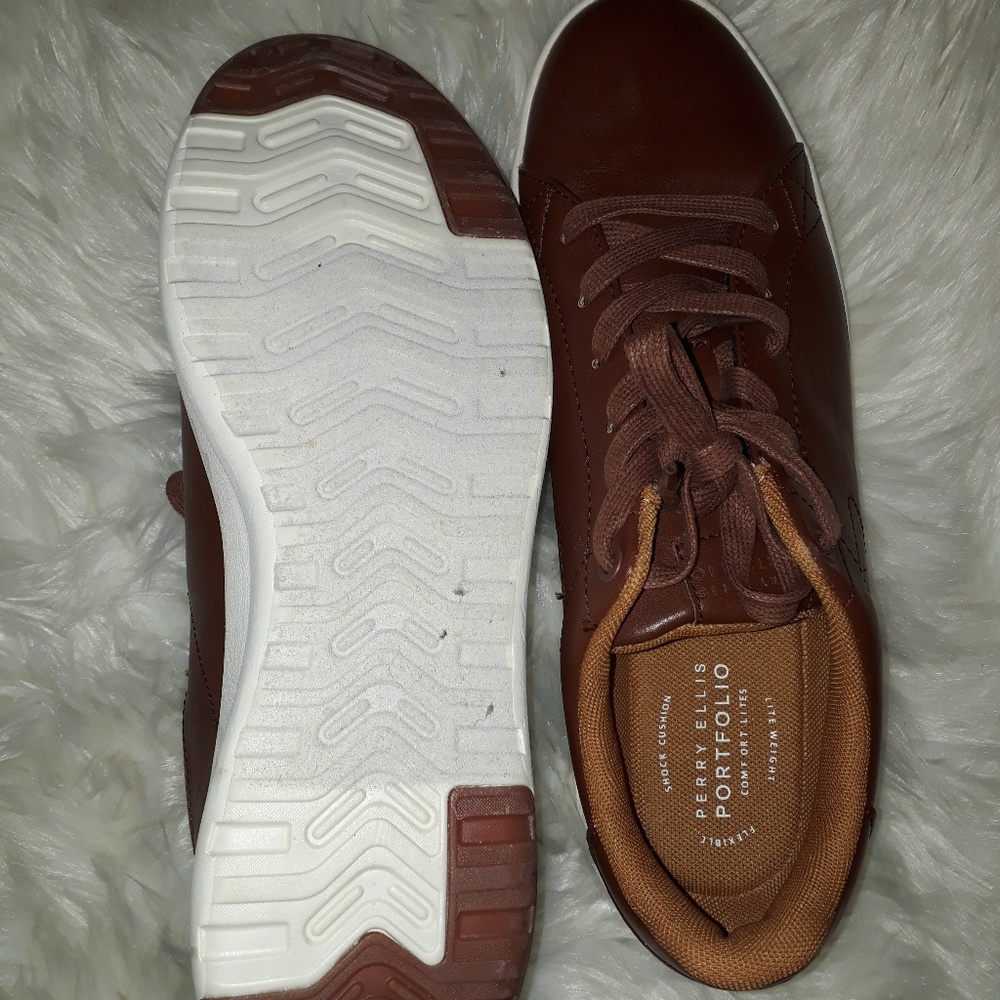 NEW Perry Ellis Brown Sneakers for Men